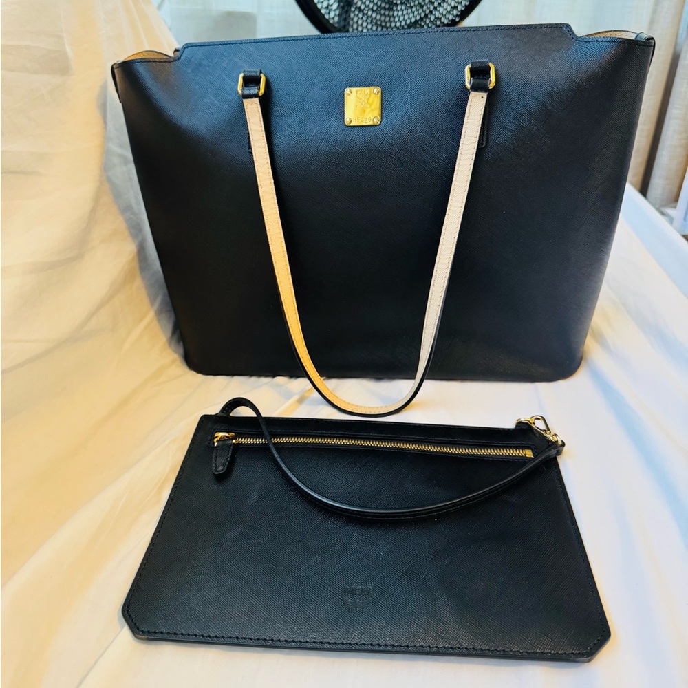 💯 AUTHENTIC MCM TOTE BAG WITH POUCH
